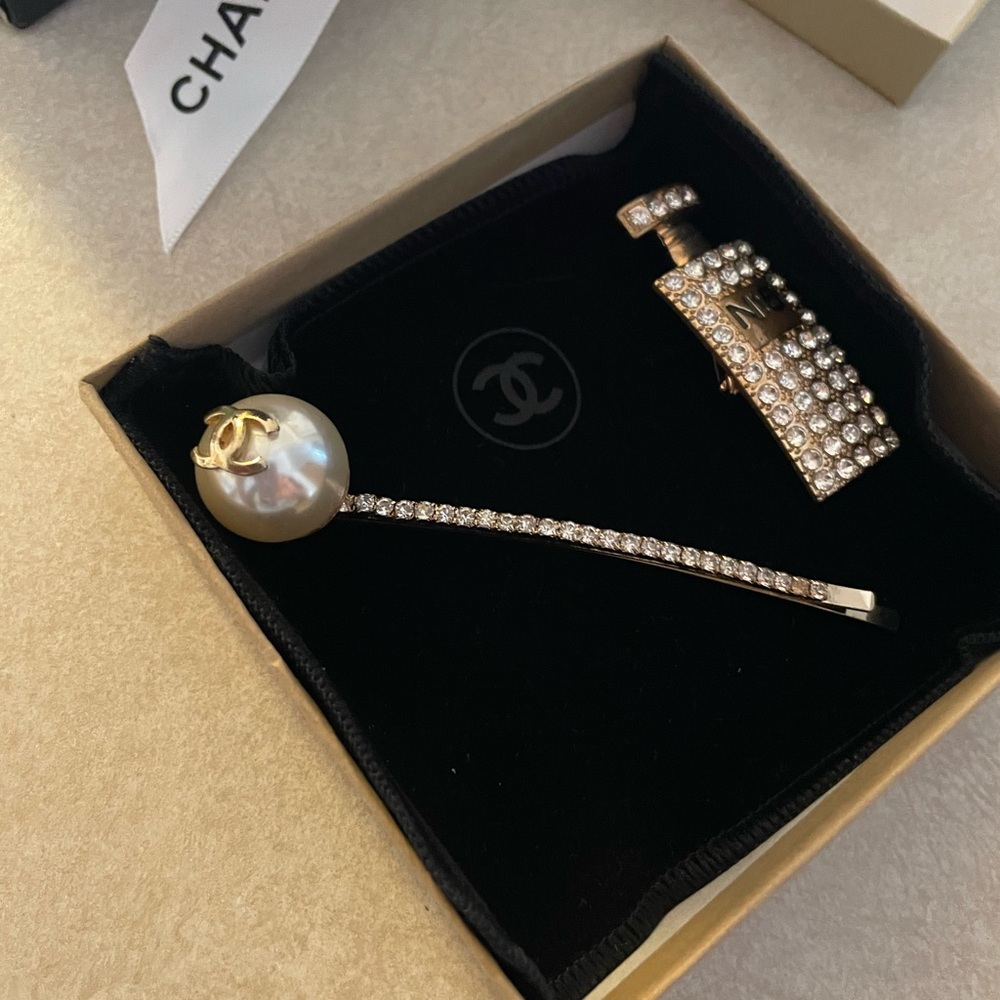CHANEL Gold and Silver Brooch Set